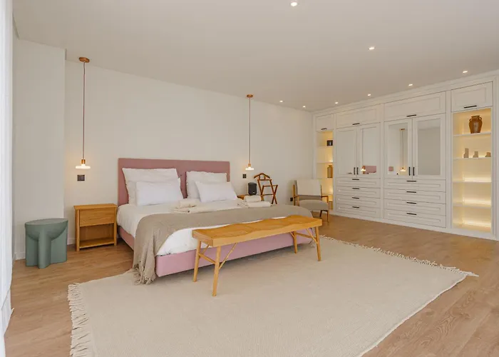 Вилла Casa Evangeline, Luxury With Ocean View Лориньян