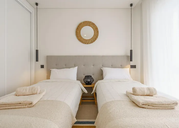 Вилла Casa Evangeline, Luxury With Ocean View Лориньян